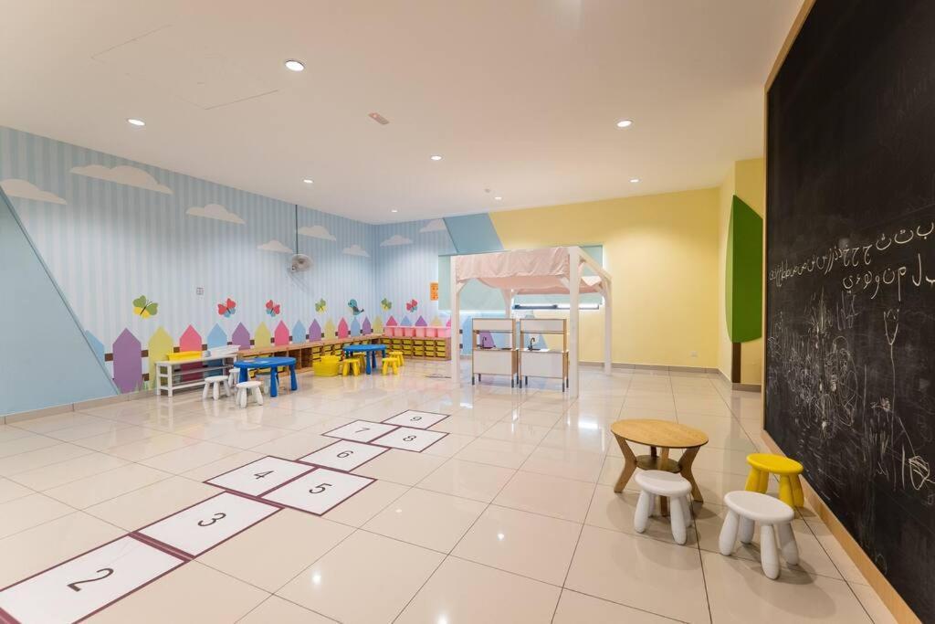 Conezion Residence Putrajaya 3Br6Pax Ioi City Mall ภายนอก รูปภาพ