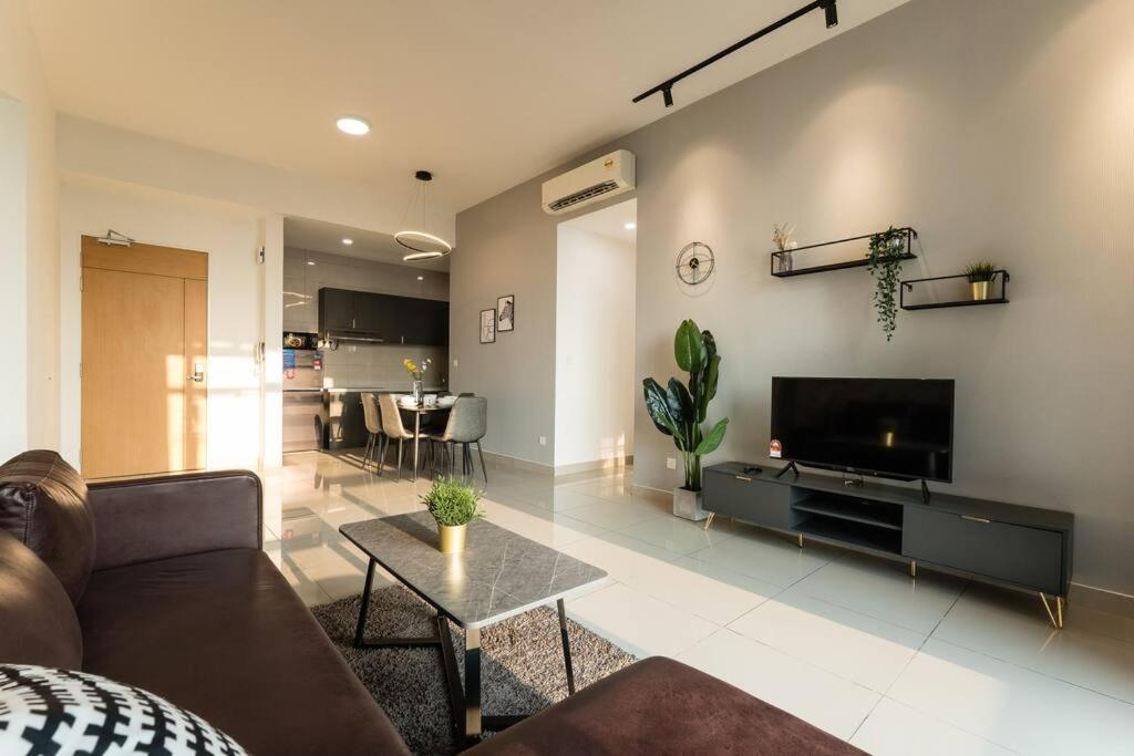 Conezion Residence Putrajaya 3Br6Pax Ioi City Mall ภายนอก รูปภาพ
